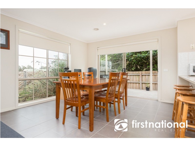 1/4 Anderson Street, Pakenham VIC 3810