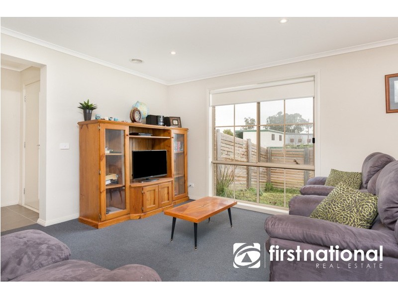 1/4 Anderson Street, Pakenham VIC 3810