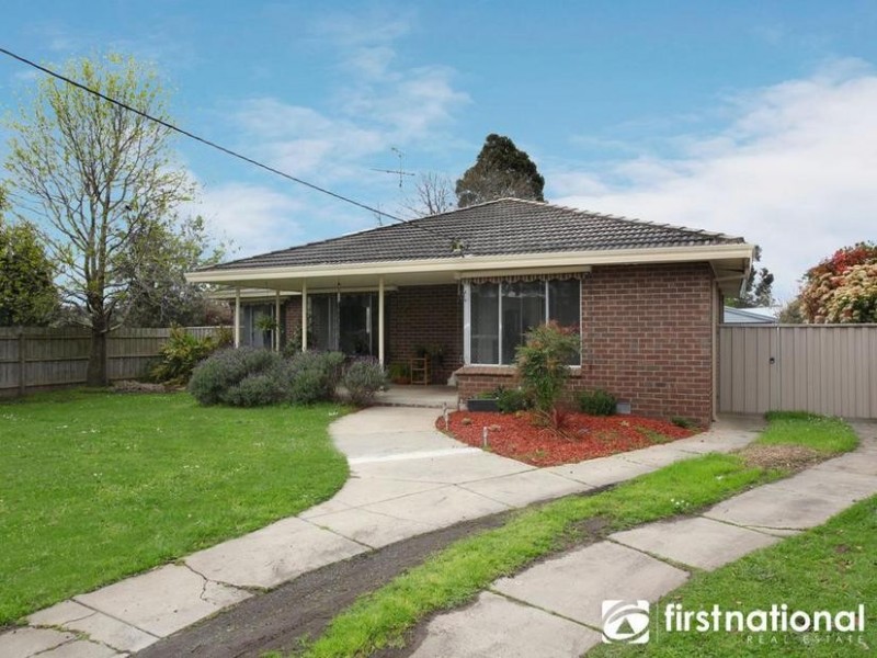 6 O’Shannessy Street, Pakenham VIC 3810