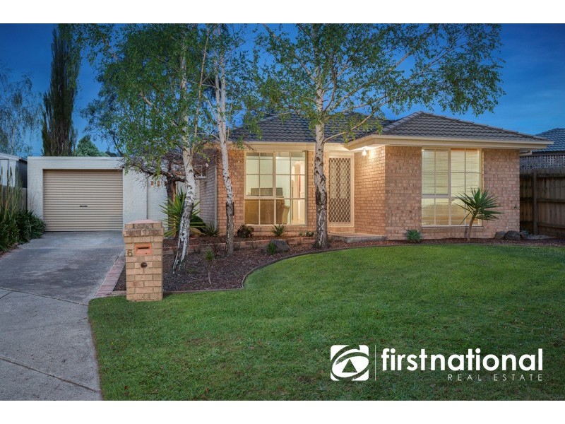 6 Bastow Close, Pakenham VIC 3810