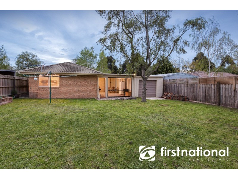 6 Bastow Close, Pakenham VIC 3810