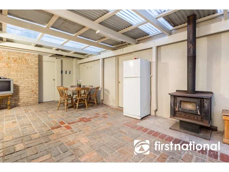 6 Bastow Close, Pakenham VIC 3810