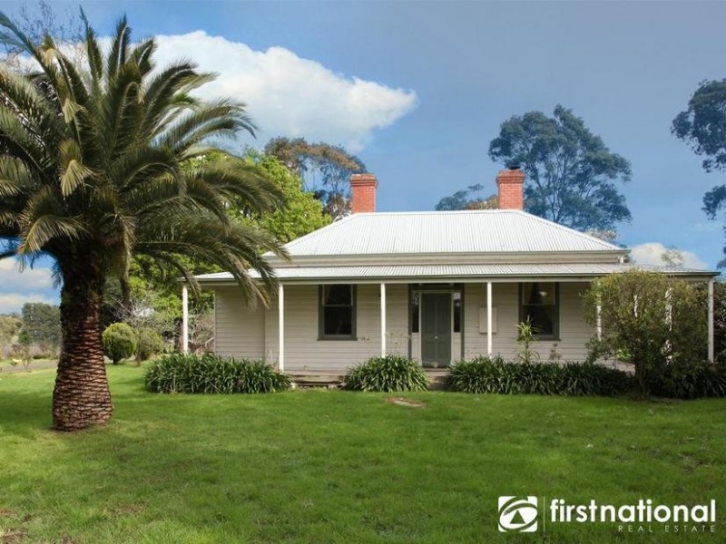 87 Starling Rd, Officer VIC 3809