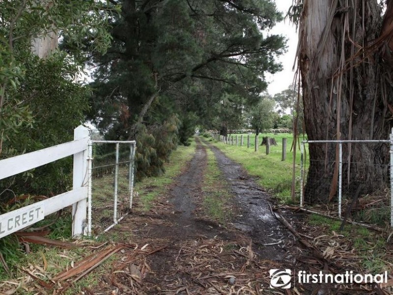 87 Starling Rd, Officer VIC 3809