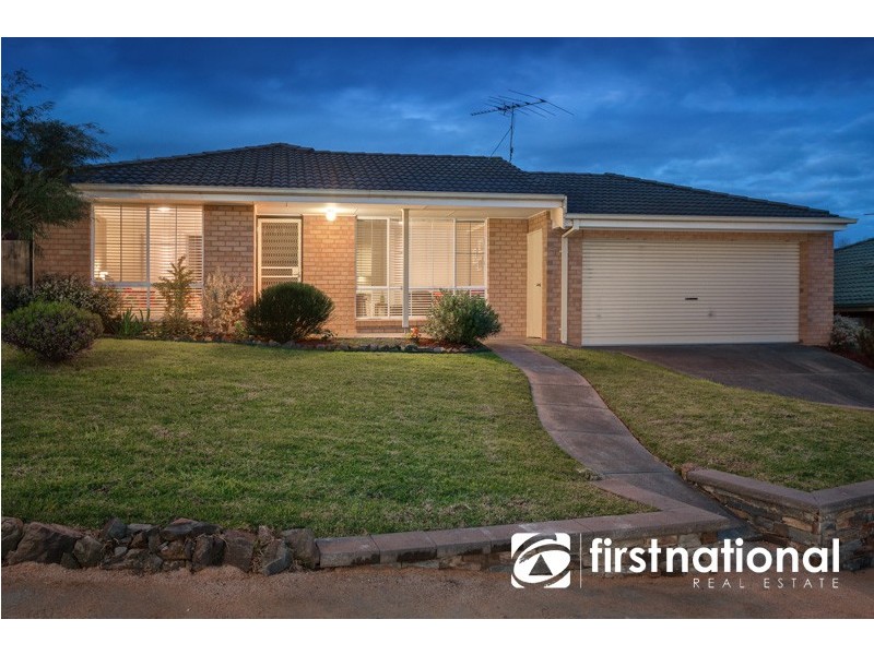 15 Kate Court, Pakenham VIC 3810
