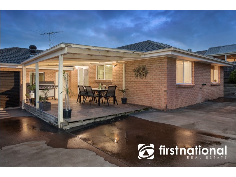 15 Kate Court, Pakenham VIC 3810