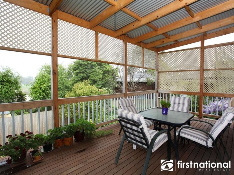 70 Ahern Road, Pakenham VIC 3810