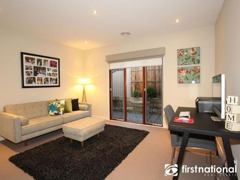 37 Harrison Way, Pakenham VIC 3810