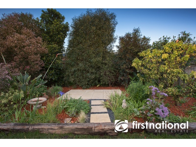 6 Wisteria Court, Pakenham VIC 3810