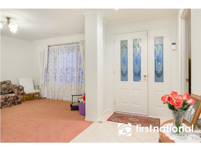 6 Wisteria Court, Pakenham VIC 3810