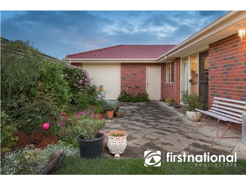 6 Wisteria Court, Pakenham VIC 3810