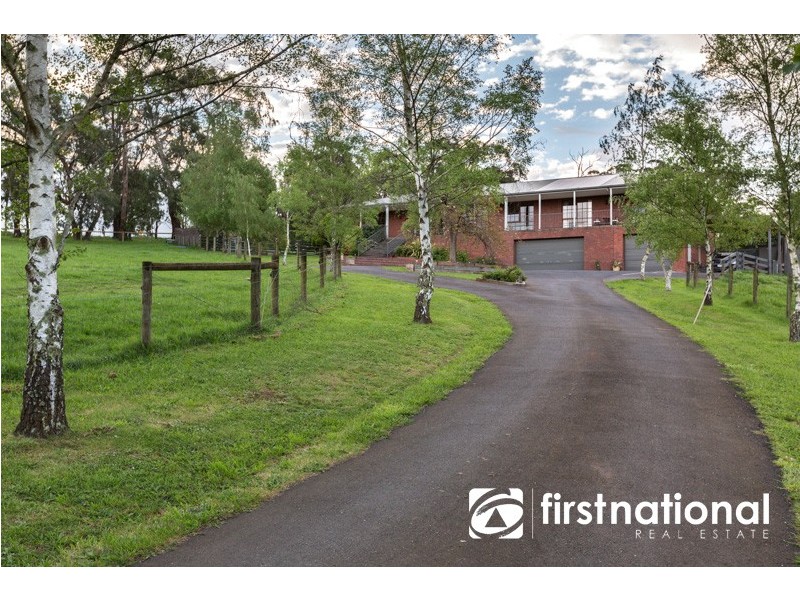 5 Bayard Drive, Pakenham Upper VIC 3810