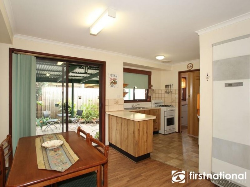 43 Kingston Avenue, Pakenham VIC 3810