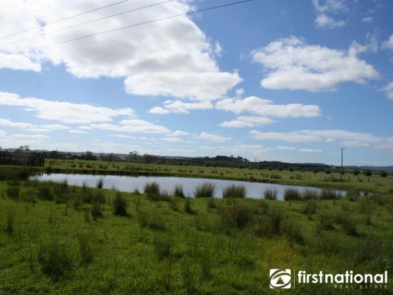 80 Racecourse Road, Nar Nar Goon VIC 3812