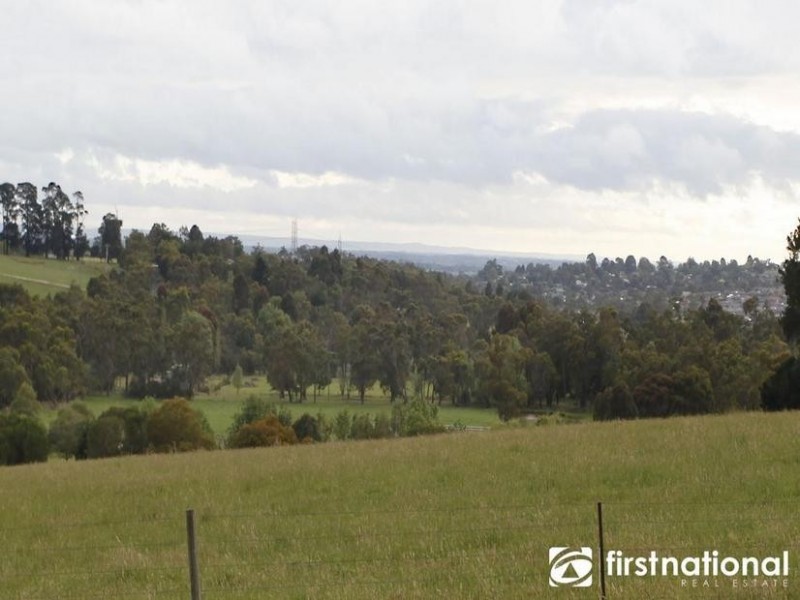 365 Army Road, Pakenham Upper VIC 3810