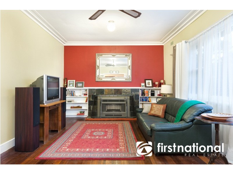 52 Ahern Road, Pakenham VIC 3810