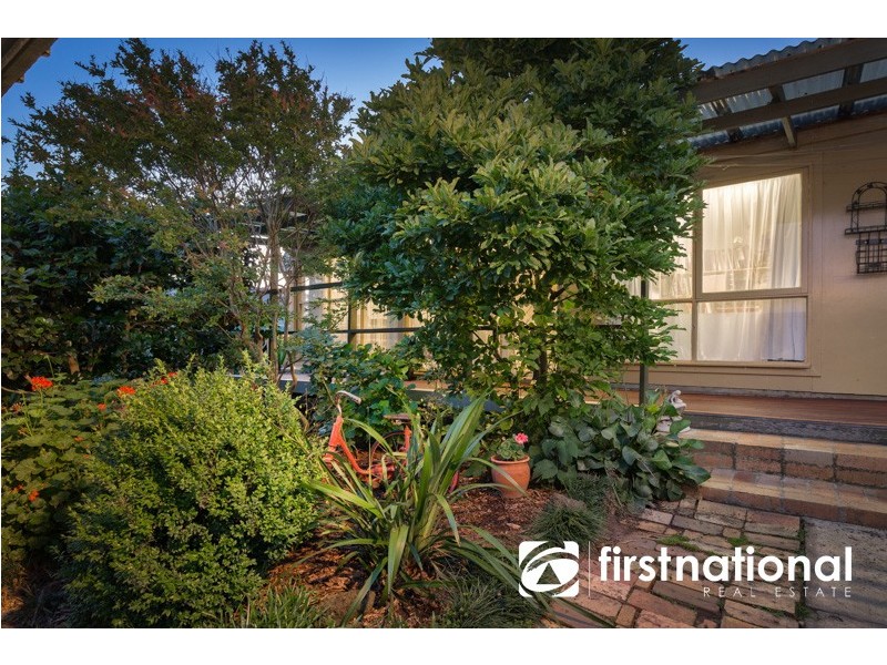 52 Ahern Road, Pakenham VIC 3810
