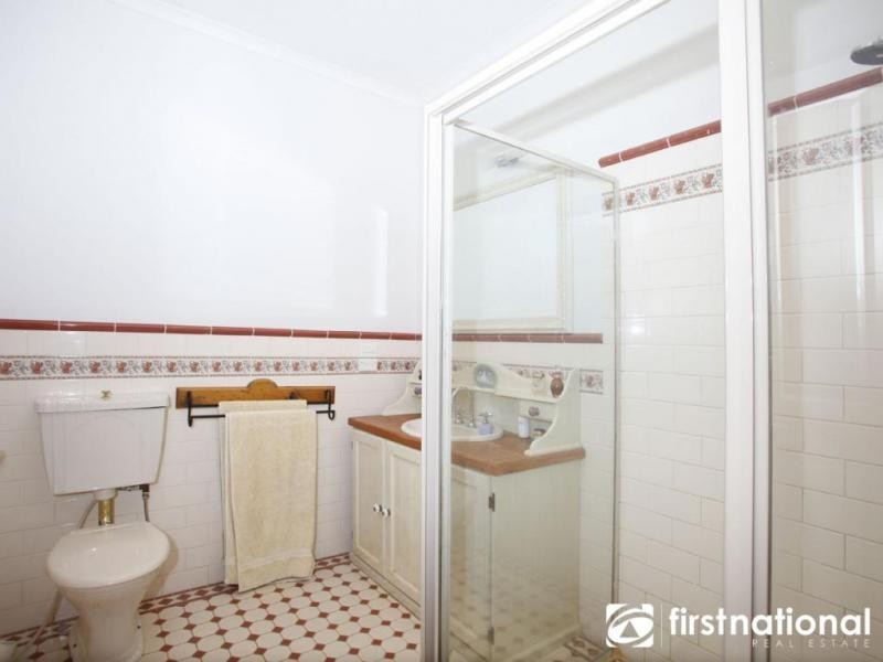 70 Sanders Road, Garfield North VIC 3814