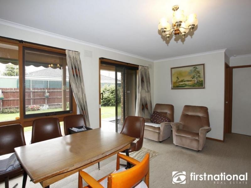 14 Main Street, Pakenham VIC 3810