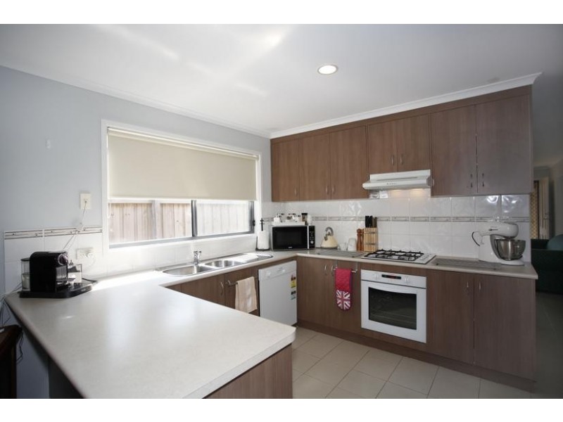 20 Grand Central Boulevard, Pakenham VIC 3810