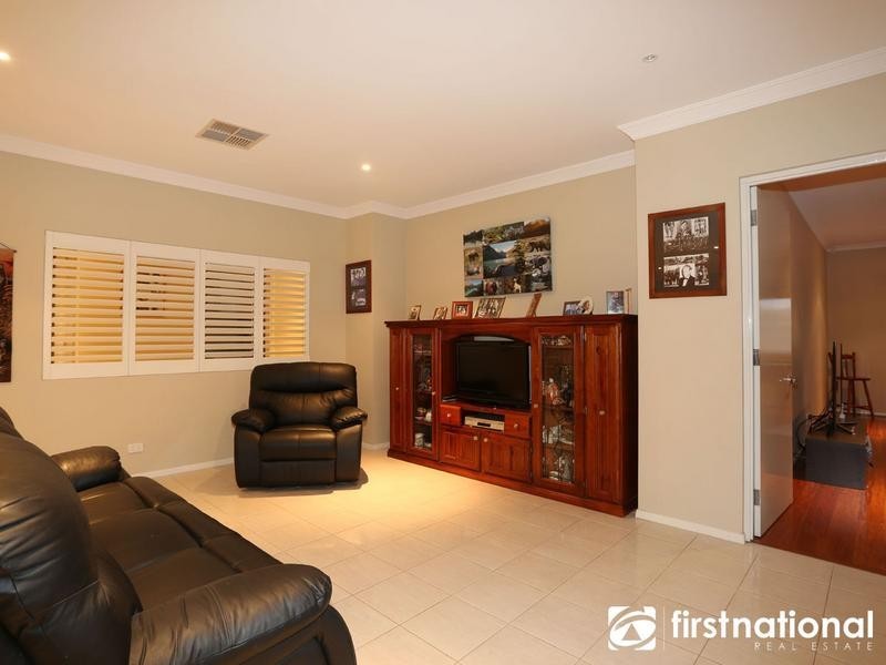 56 Banjo Paterson Drive, Pakenham VIC 3810