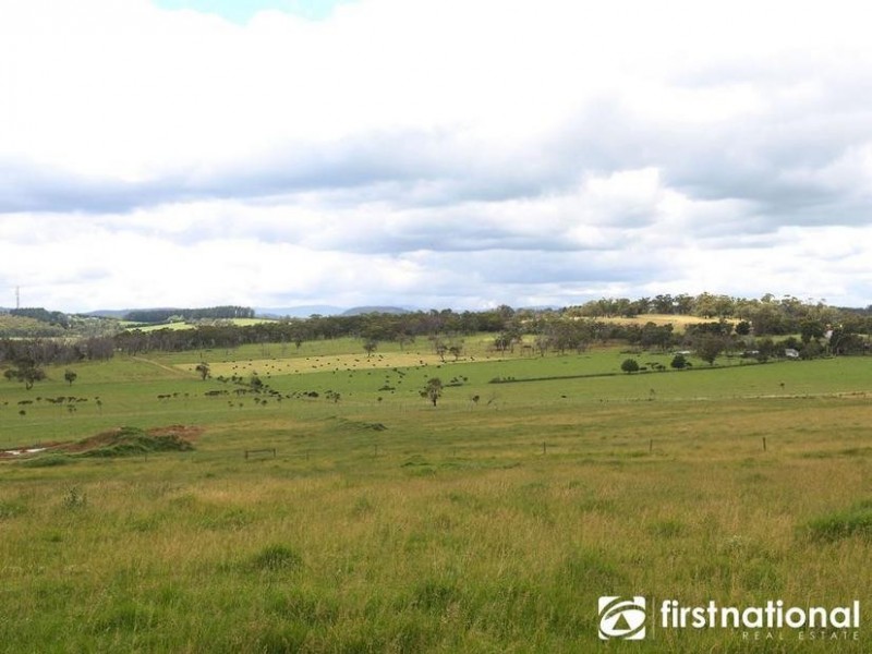 175 Gillespie Road, Garfield VIC 3814