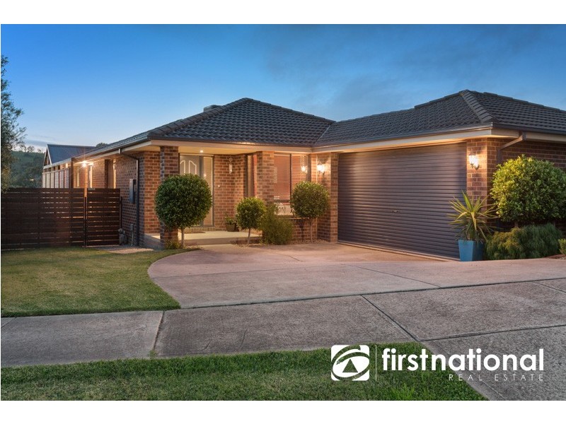 14 Wallangara Drive, Pakenham VIC 3810