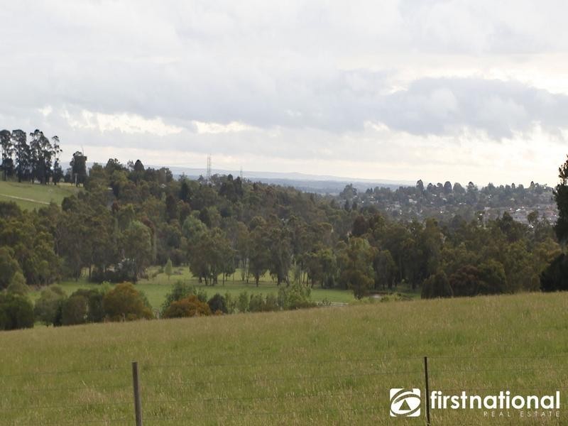 365 Army Rd, Pakenham Upper VIC 3810