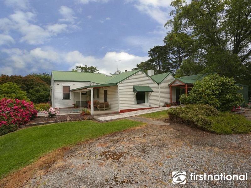 210 Gordon Road, Pakenham Upper VIC 3810
