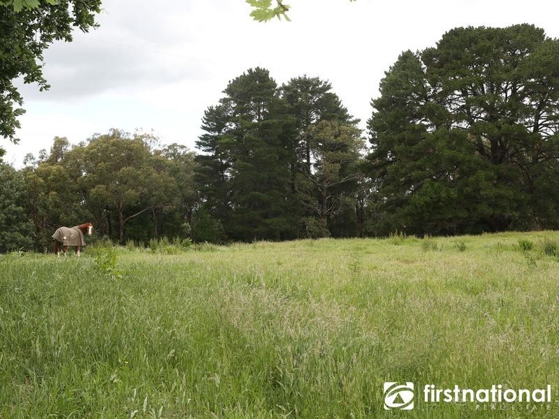 210 Gordon Road, Pakenham Upper VIC 3810