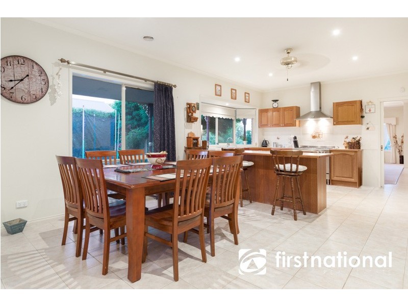 18 Malouf Court, Pakenham VIC 3810