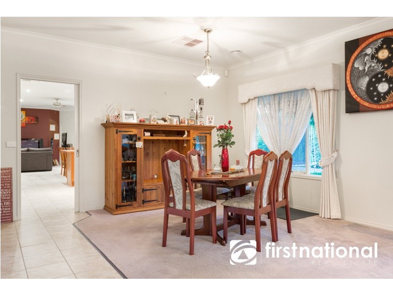 18 Malouf Court, Pakenham VIC 3810