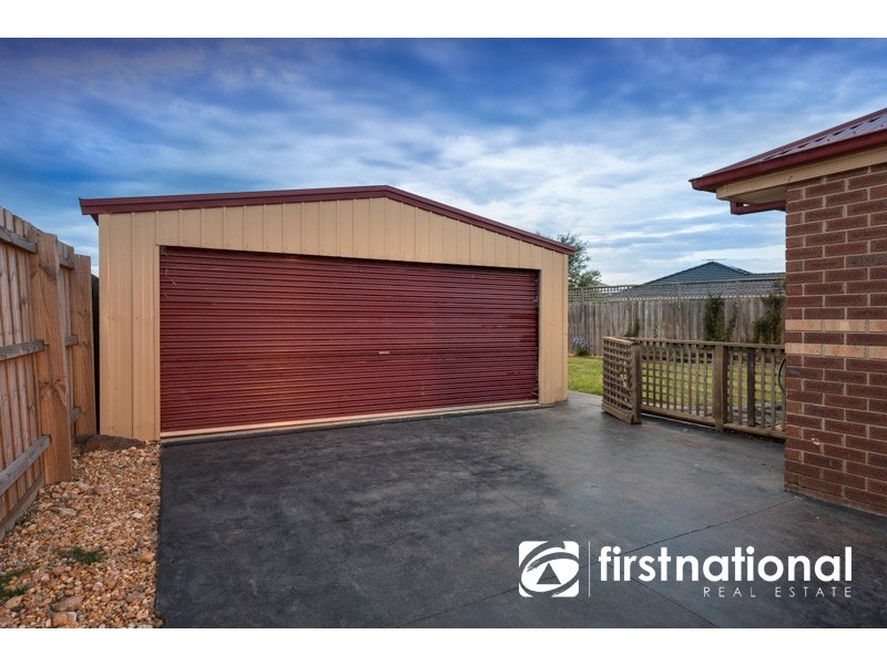 4 Drysdale Street, Pakenham VIC 3810