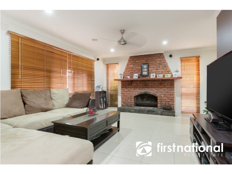 5 Kinsella Court, Pakenham VIC 3810