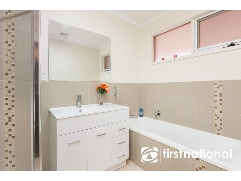 5 Kinsella Court, Pakenham VIC 3810