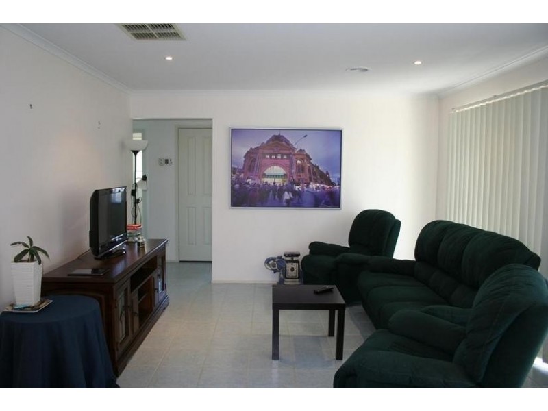 12 Benor Court, Pakenham VIC 3810