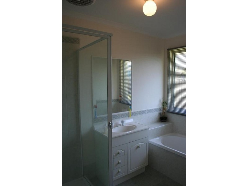 12 Benor Court, Pakenham VIC 3810