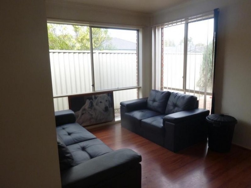 9 Spring Circuit, Pakenham VIC 3810