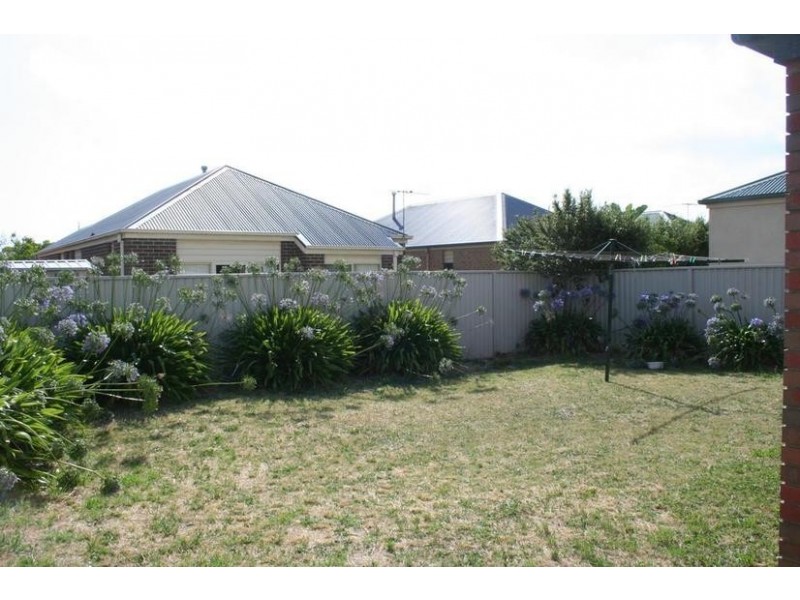 9 Spring Circuit, Pakenham VIC 3810