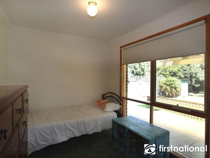 16 Broadbent Way, Pakenham VIC 3810