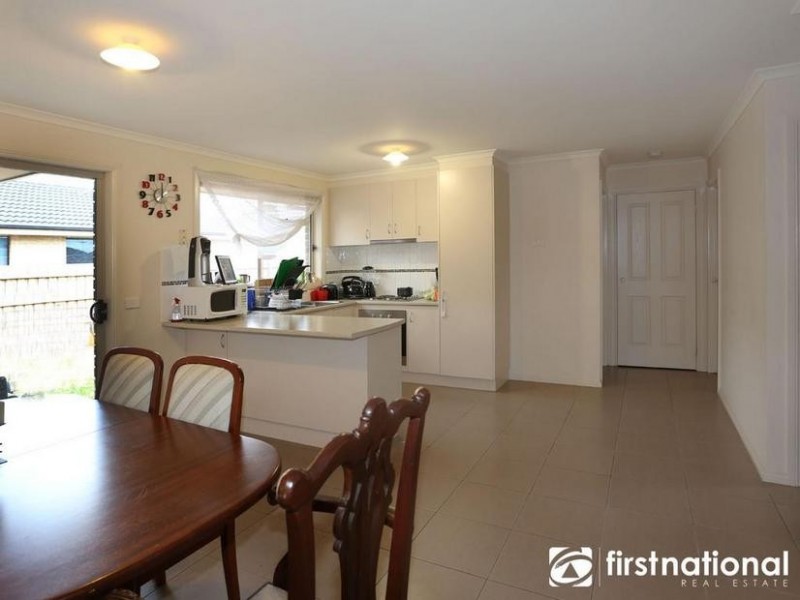 6 Barnes Way, Koo Wee Rup VIC 3981
