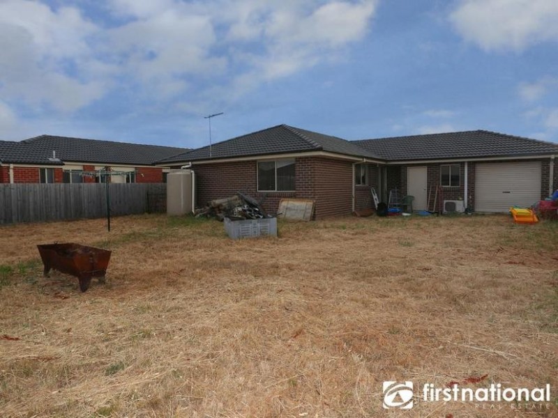 6 Barnes Way, Koo Wee Rup VIC 3981