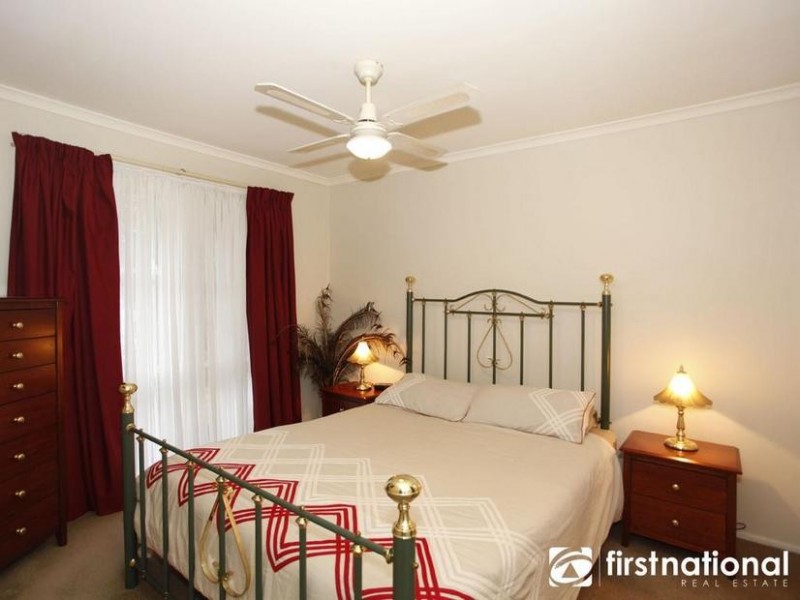 29 Barrington Drive, Pakenham VIC 3810