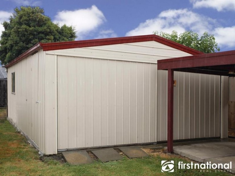 29 Barrington Drive, Pakenham VIC 3810