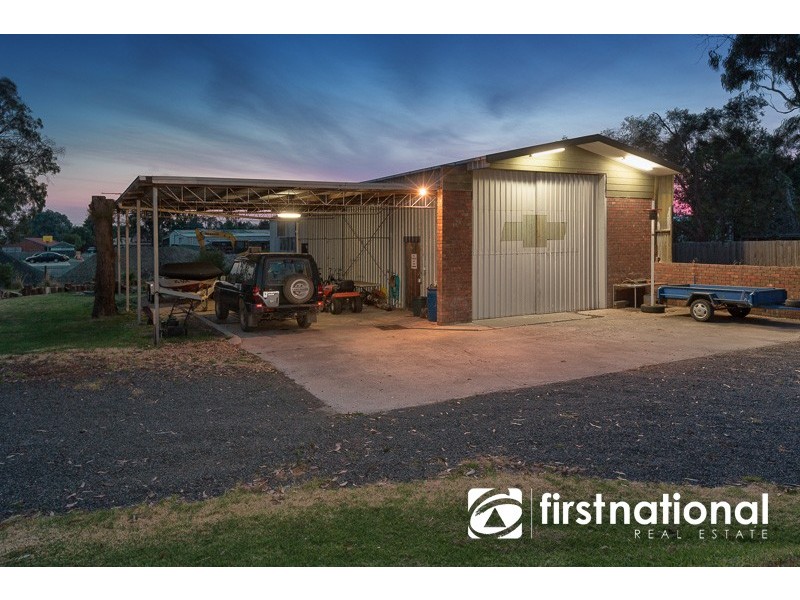 5 Richards Road, Nar Nar Goon VIC 3812