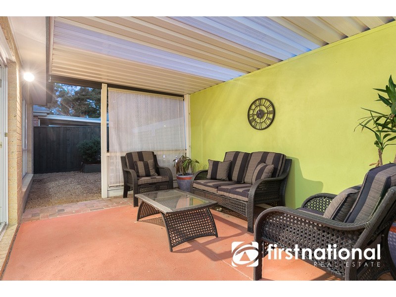33 Manor View, Pakenham VIC 3810