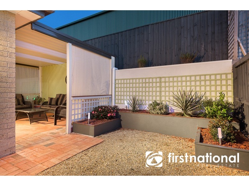 33 Manor View, Pakenham VIC 3810