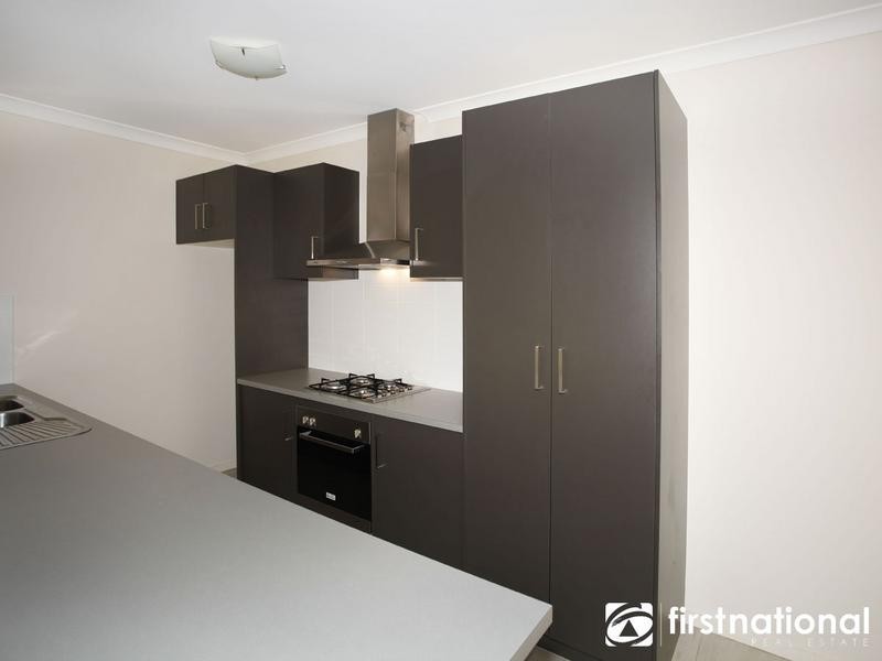 21 Celebration Circuit, Pakenham VIC 3810