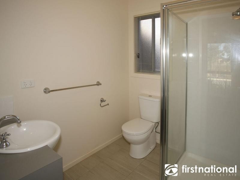 21 Celebration Circuit, Pakenham VIC 3810