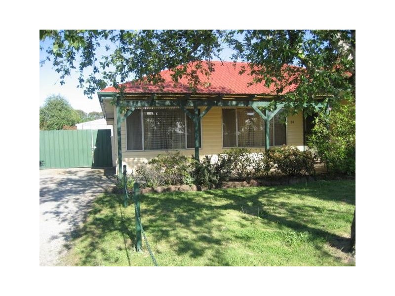 24 King Street, Pakenham VIC 3810